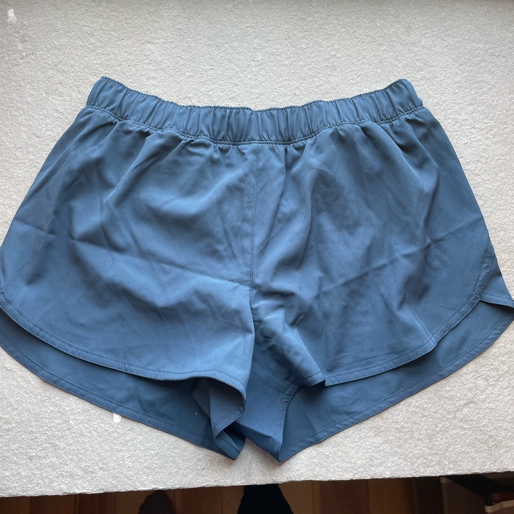 Old Navy Dolphin-Hem Run Shorts